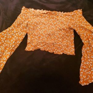 Forever 21 long flounce sleeve crop top